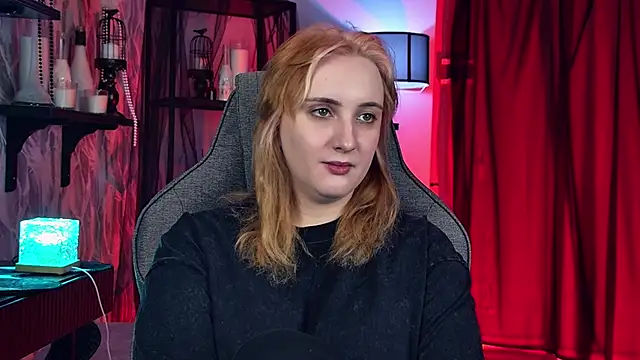 AsheLucker online show from April 2026 02:25:01 AM