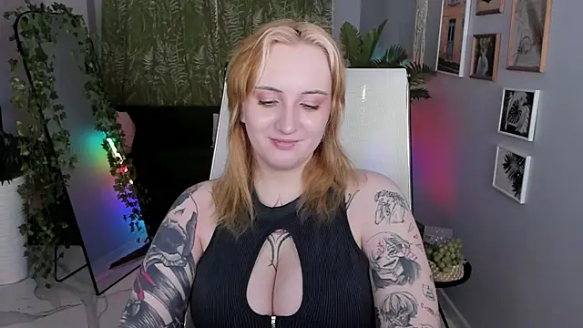 AsheLucker online show from May 2026 02:29:02 AM