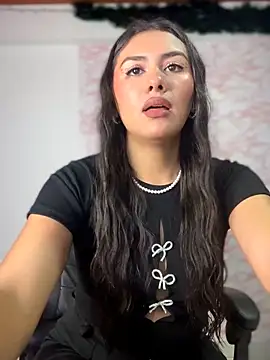 Ambar pe  online show from February 2026 12:37:02 AM