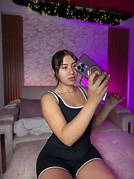 Ambar pe  online show from May 2026 02:49:02 AM