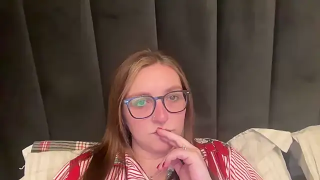 short sweetpea online show from January 2026 10:35:01 PM