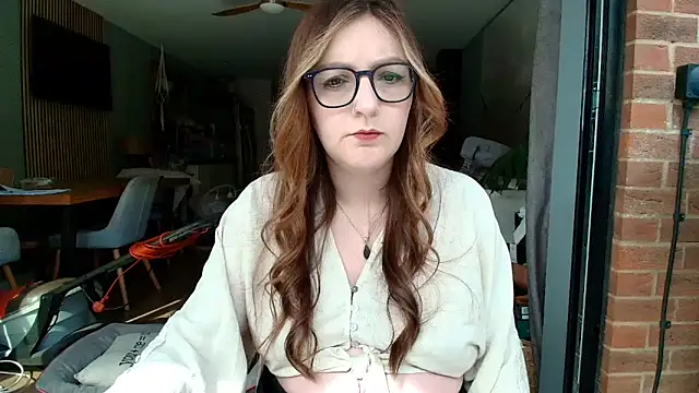 short sweetpea online show from April 2026 12:10:01 PM