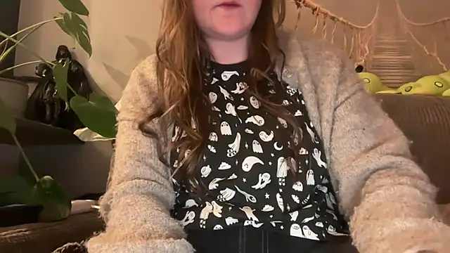 short sweetpea online show from April 2026 09:38:01 PM