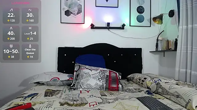 Snapshot of thomas_hot369 chatting on April 2026 02:33:02 AM thomas hot369 online show from April 2026 02:33:02 AM