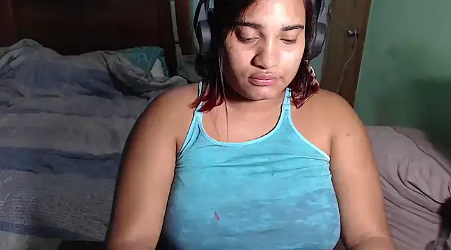 Hilarybunnyy online show from March 2025 12:32:01 AM