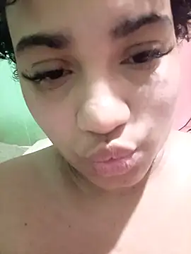 Hilarybunnyy online show from September 2025 02:16:02 AM