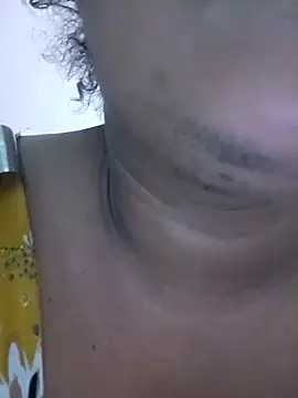 Hilarybunnyy online show from January 2026 03:28:01 PM