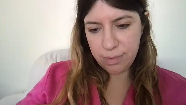 Snapshot of HYPHYtype chatting on March 2025 07:49:02 PM HYPHYtype online show from March 2025 07:49:02 PM