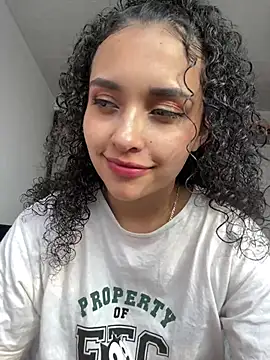 Lucy Marin online show from February 2025 10:01:01 PM