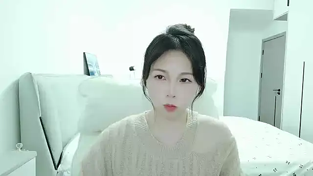 Sunset glow online show from November 2025 12:59:02 PM