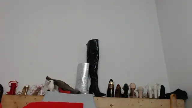 Cherry 1992 online show from January 2025 03:35:01 PM