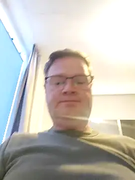 slavedh online show from September 2025 10:22:01 PM