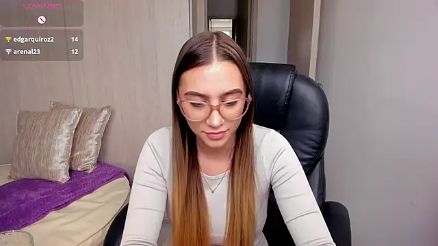 StacyConner online show from September 2025 08:21:01 PM