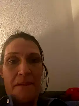 Snapshot of CherrysWetCam chatting on December 2025 06:01:02 PM CherrysWetCam online show from December 2025 06:01:02 PM