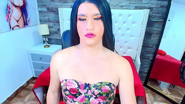 TRINY TS online show from May 2026 10:04:01 PM