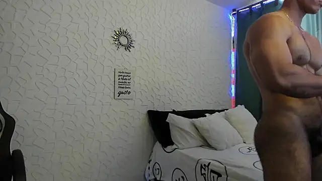 Snapshot of litoxx_cass chatting on March 2025 01:08:02 PM litoxx cass online show from March 2025 01:08:02 PM