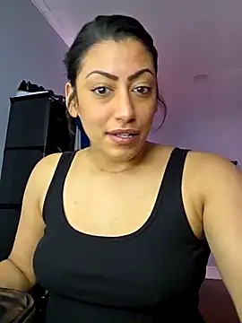 Snapshot of Nikkierosee chatting on February 2026 03:42:01 PM Nikkierosee online show from February 2026 03:42:01 PM