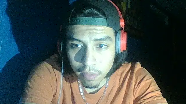 Snapshot of AlexAlejandro13 chatting on October 2025 07:28:02 AM AlexAlejandro13 online show from October 2025 07:28:02 AM