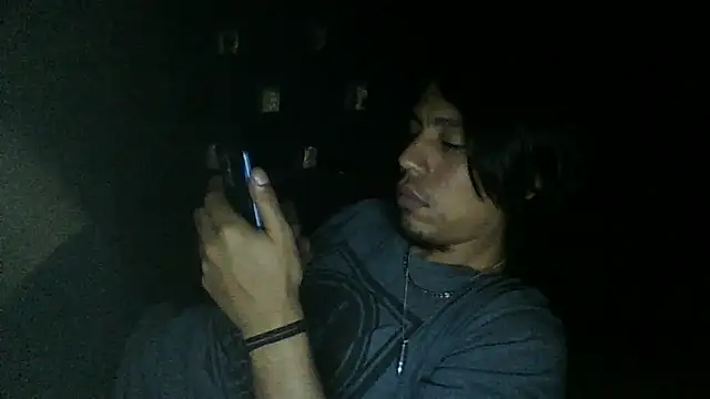 AlexAlejandro13 online show from March 2026 07:14:01 AM