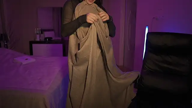 Snapshot of KillyP chatting on February 2025 07:24:02 PM KillyP online show from February 2025 07:24:02 PM