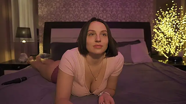 Snapshot of KillyP chatting on March 2025 12:04:02 PM KillyP online show from March 2025 12:04:02 PM