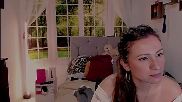 Snapshot of vanessabrown_ chatting on May 2026 03:04:02 AM vanessabrown online show from May 2026 03:04:02 AM