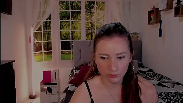 Snapshot of vanessabrown_ chatting on May 2026 07:55:02 PM vanessabrown online show from May 2026 07:55:02 PM