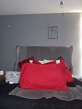PearlSexxy69 online show from July 2026 12:51:01 PM