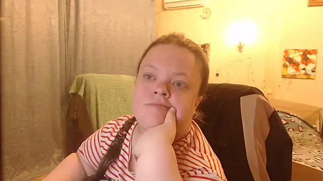 Janiffer MiMi online show from February 2025 10:33:01 PM