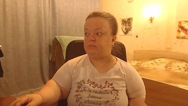 Janiffer MiMi online show from February 2025 08:52:02 PM