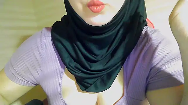 PinkPudding online show from December 2024 02:41:02 PM