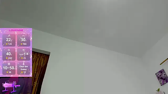 HollyJorda online show from September 2025 02:09:02 PM