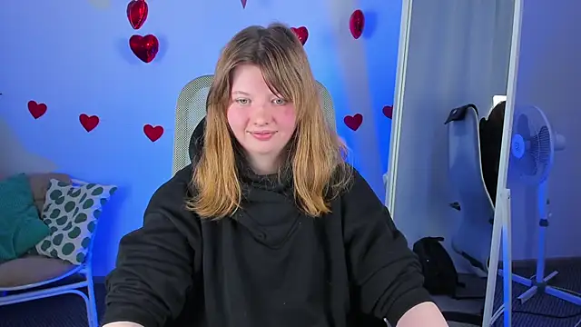 Vivian cutie online show from February 2025 03:35:01 PM