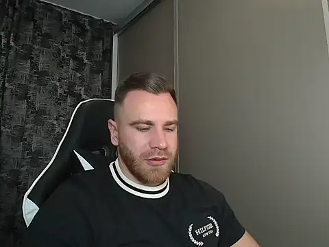 Thori92 online show from December 2024 07:05:01 PM