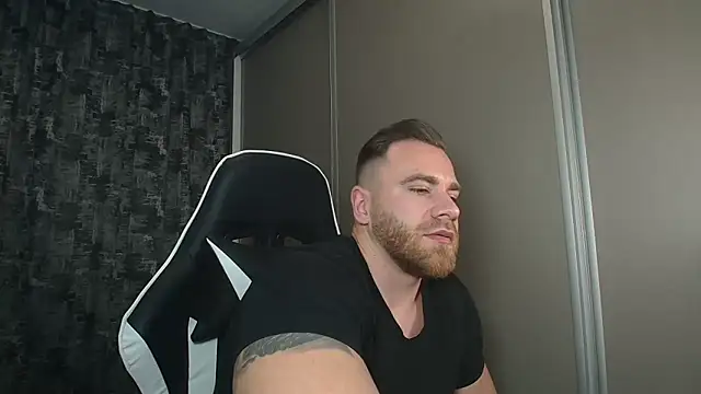 Thori92 online show from December 2024 10:40:01 PM