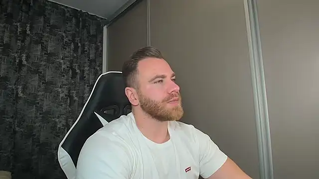 Thori92 online show from December 2024 06:52:02 PM