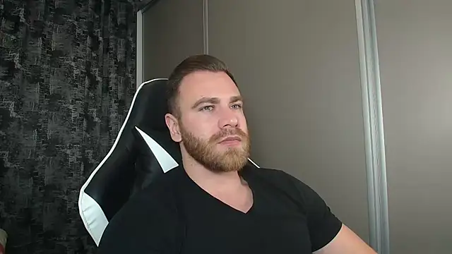 Thori92 online show from December 2024 07:59:02 PM