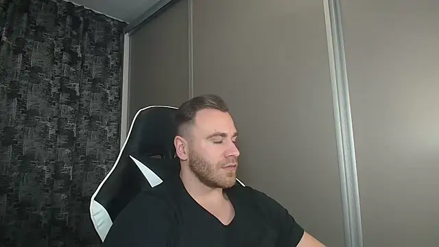 Thori92 online show from January 2025 06:38:01 PM