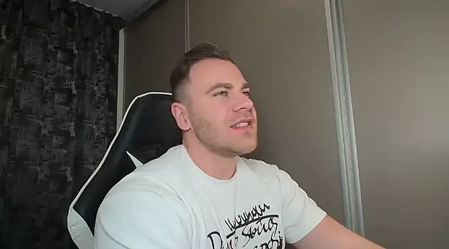 Thori92 online show from January 2025 06:46:01 PM