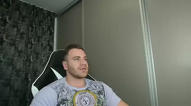 Thori92 online show from January 2025 09:33:01 PM