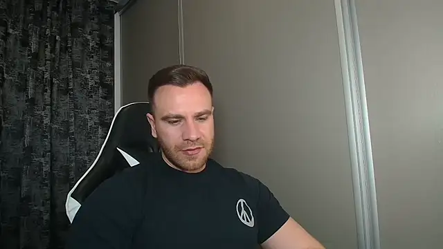 Thori92 online show from April 2026 04:59:01 PM