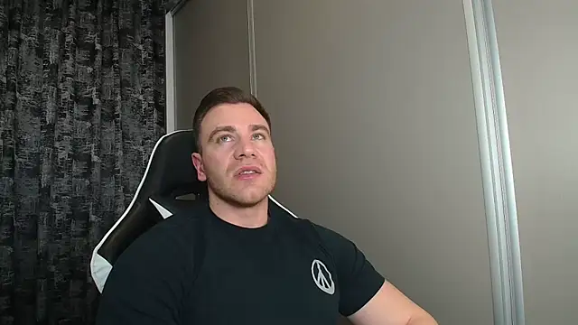 Thori92 online show from April 2026 03:20:02 PM