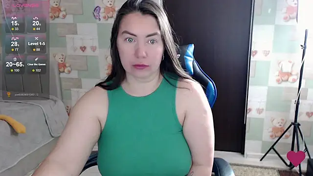 Snapshot of Korolek12 chatting on May 2026 02:30:01 AM Korolek12 online show from May 2026 02:30:01 AM