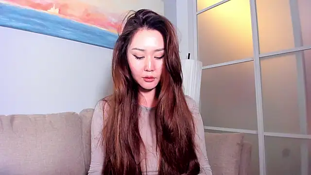 lucky liss  online show from April 2026 05:05:01 AM