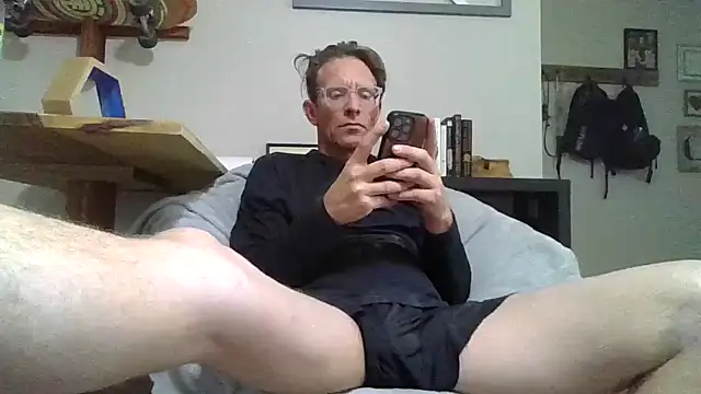 sunburnt602 online show from May 2026 05:08:01 PM