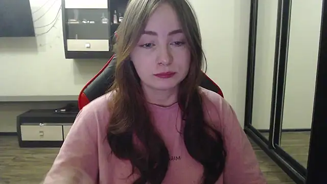 Laralianna online show from February 2025 09:15:01 PM