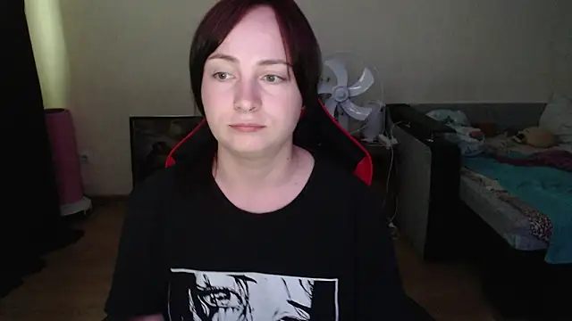 Laralianna online show from July 2026 09:49:01 AM