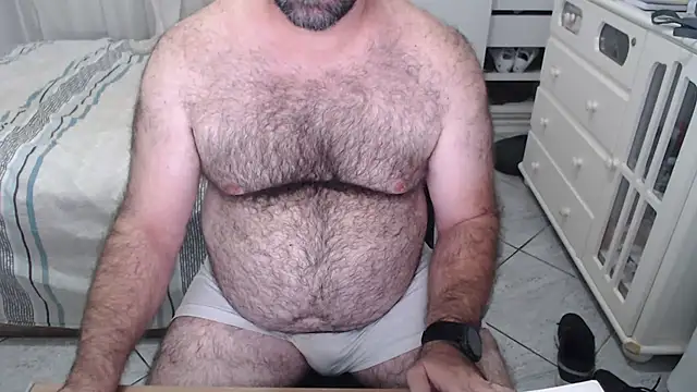 MysterBearMG online show from April 2026 12:09:02 AM