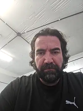 MysterBearMG online show from May 2026 03:18:02 PM