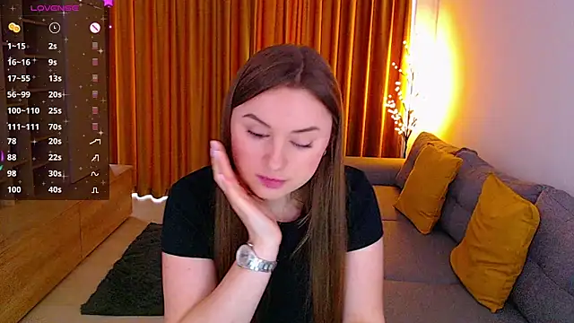  Mia Adams online show from January 2025 01:00:01 PM